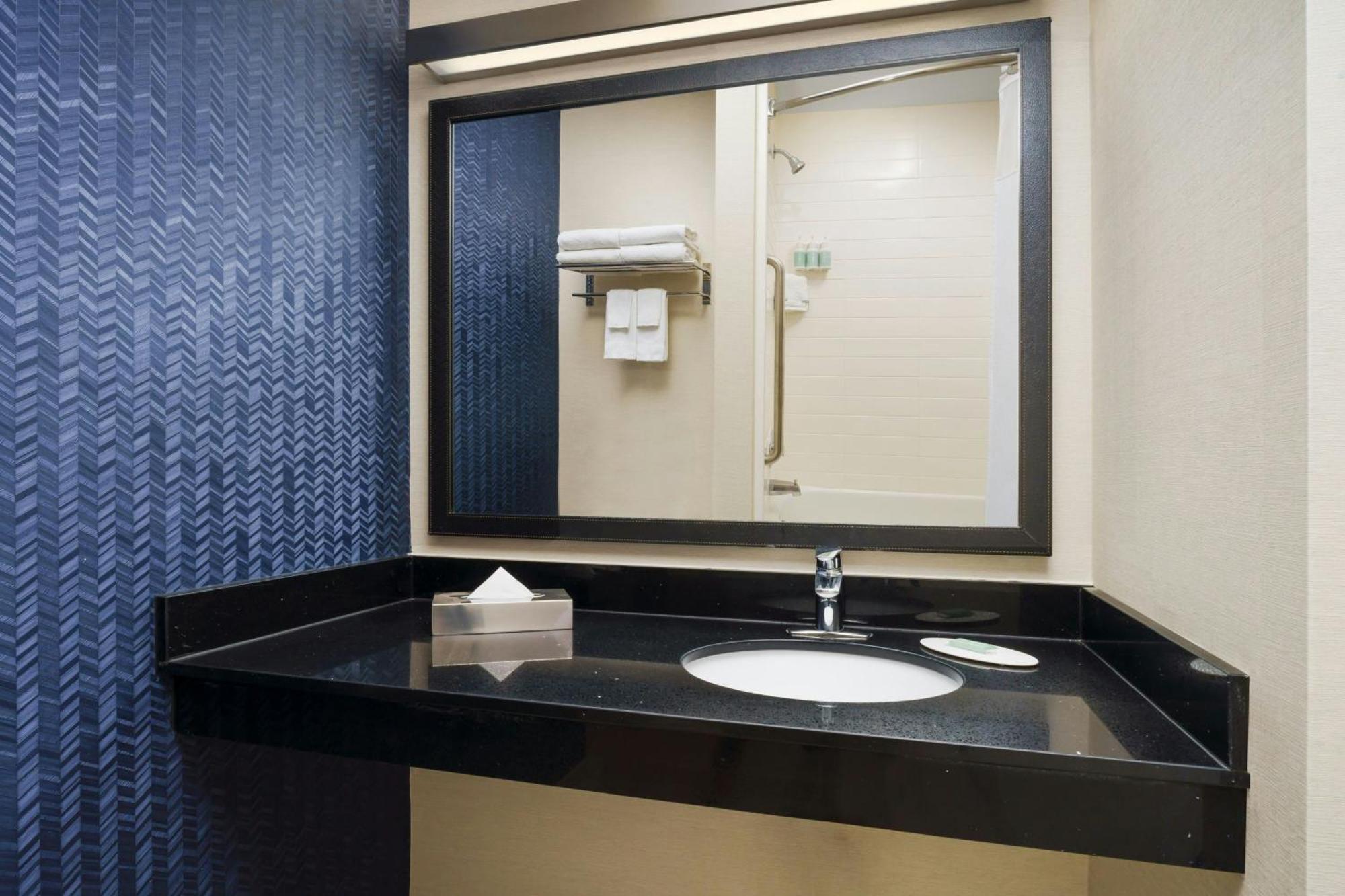 Fairfield By Marriott Inn & Suites Las Vegas Stadium Area Exterior photo